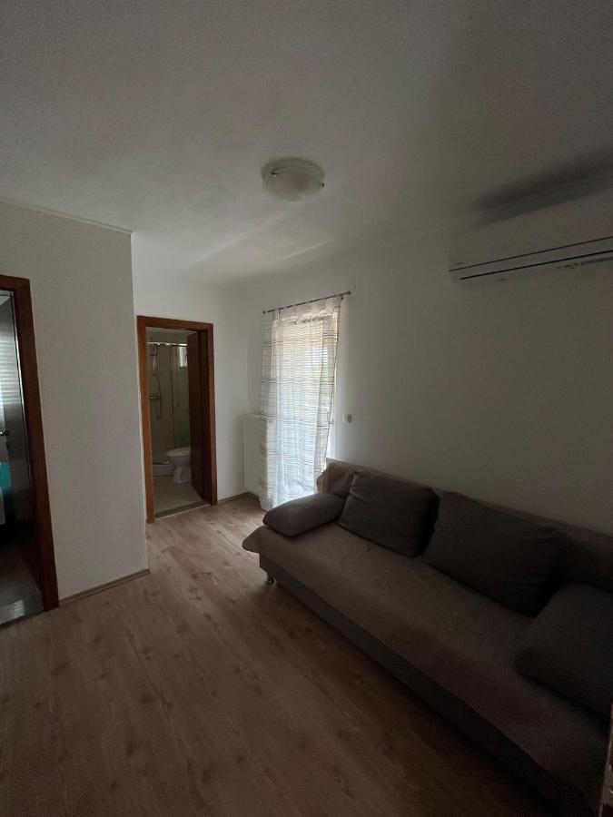 Apartmani Mia 德拉格 外观 照片