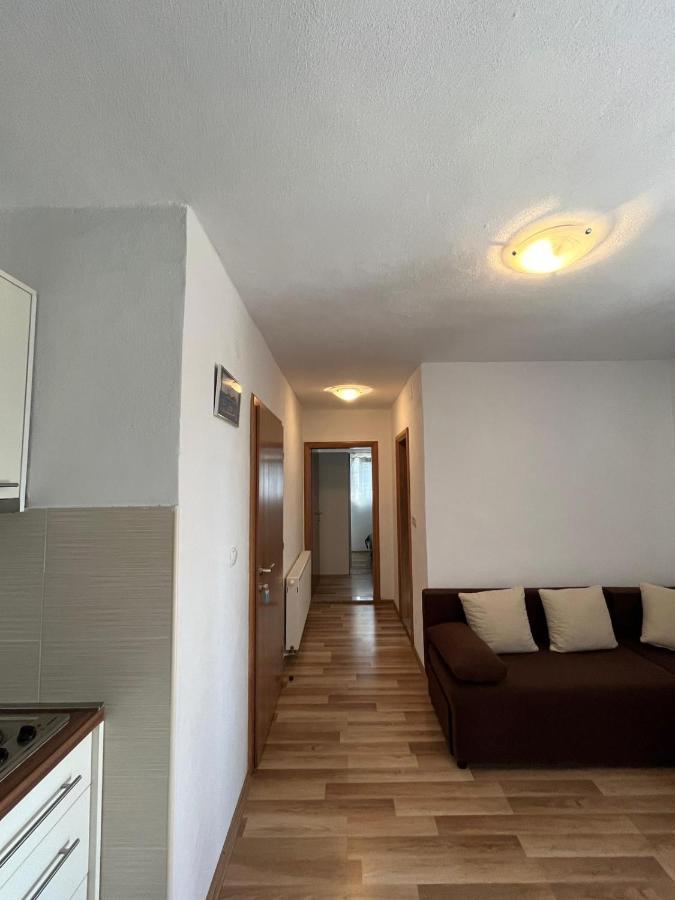 Apartmani Mia 德拉格 外观 照片